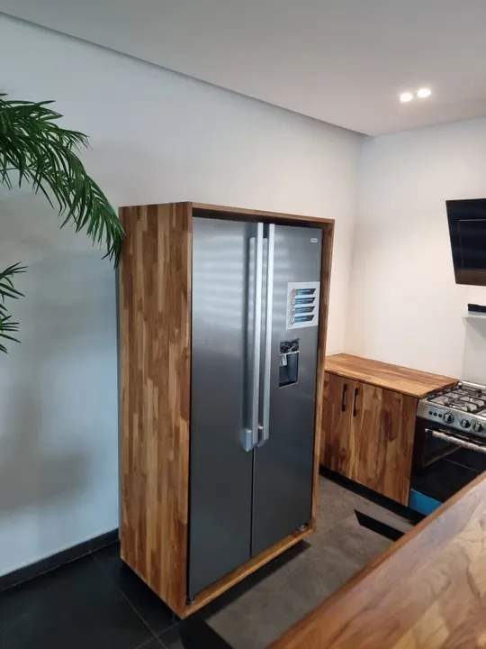 Encadrement du frigo 