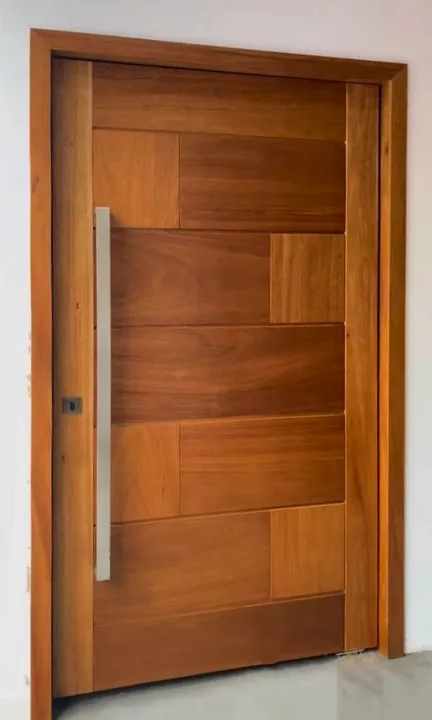 Porte d'entre principale