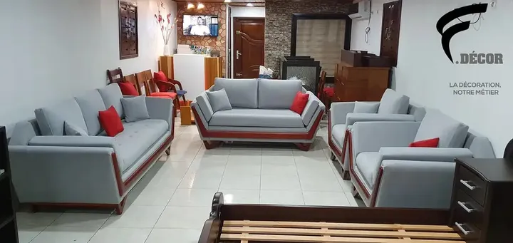 Salon de 7 places